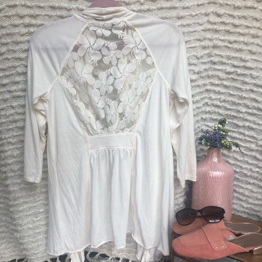 Cream Ruffle Cardigan with Lace, Medium